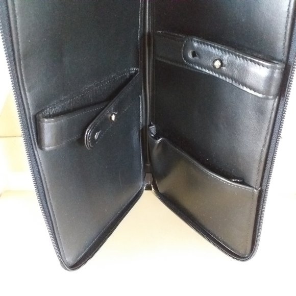 Vintage Christian Dior Neck Tie Travel Case with Zipper in Very Good Condition - Picture 3 of 10